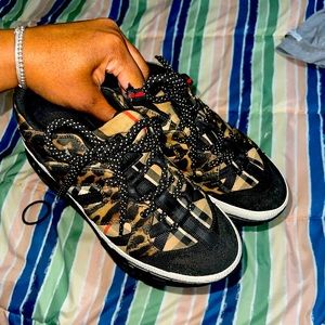 AUTHENTIC Women’s Burberry Union Leopard sneakers 38.5